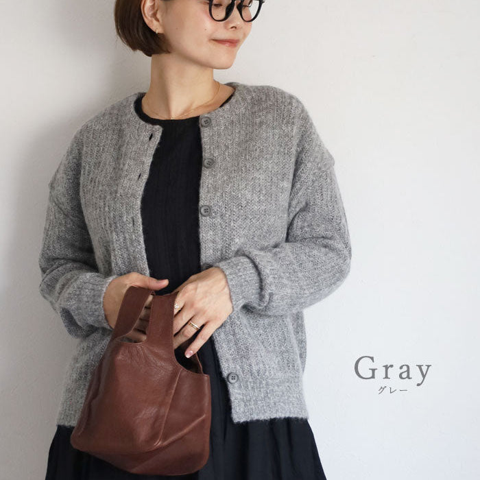 秋冬の新着アイテムぞくぞくと届いております☆秋のおでかけにぴったりのリュックやショルダーバッグや御朱印帖などなど…ご紹介します!!