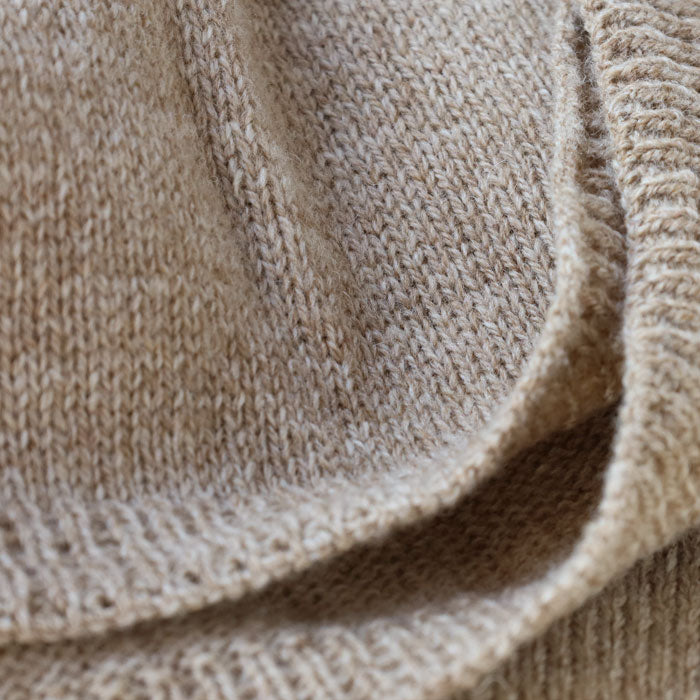 SAIFUKU mino yoko-S small poncho, hand washable, 100% wool, women's [203-09-04], Gosen knitwear brand, Gosen City, Niigata Prefecture 