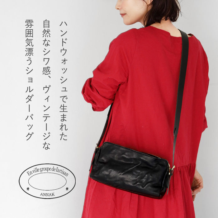 ANNAK Shoulder bag with tail pocket Tochigi leather Washed leather Black [AK18TA-A0004-BLK] 