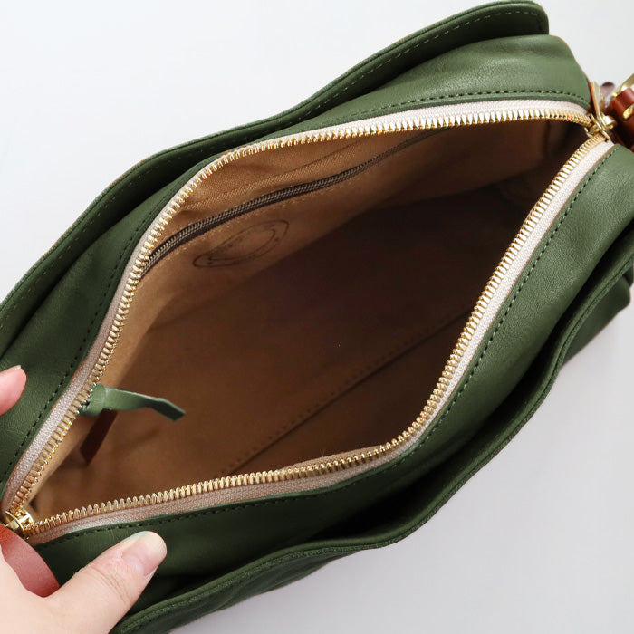 ANNAK（アナック） あおりポケット付き ショルダーバッグ 栃木レザー ウォッシュドレザー グリーン [AK18TA-A0004-GRN]
