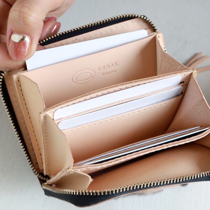 【お札を折らずに収納できる】ANNAK(アナック) コンパクトラウンドジップ財布 本革 泥染め [AK22TA-B0005-DORO]