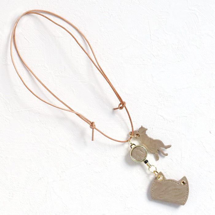 aoneco(アオネコ) リール付き ペンホルダー [an008] 革製品を手がけるwajiさんの保護猫プロジェクト ネコ 猫 ペン差し ネックストラップ 本革 レザー 可愛い オシャレ オフィス 文具