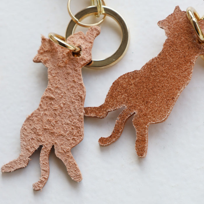aoneco Keychain with reel Nume leather type [an015-2] waji's protection cat project key ring key chain 