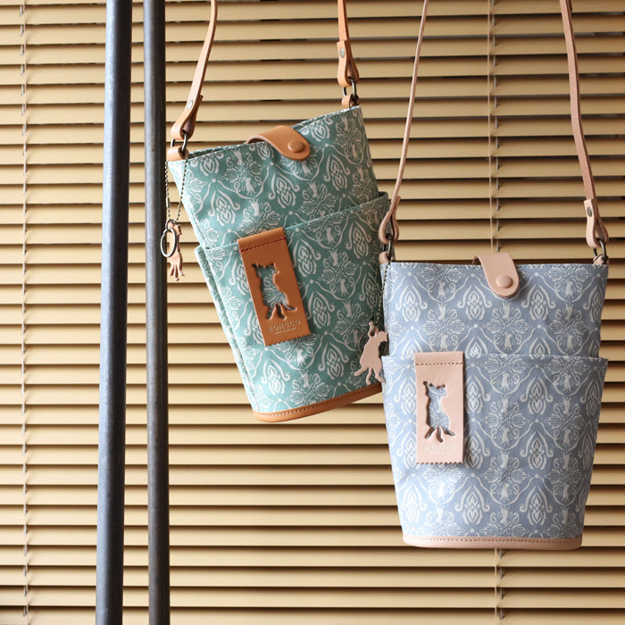 aoneco Bucket Print Shoulder Bag [an030] Leather products maker waji's rescue cat project Cat Cat Shoulder Pochette 