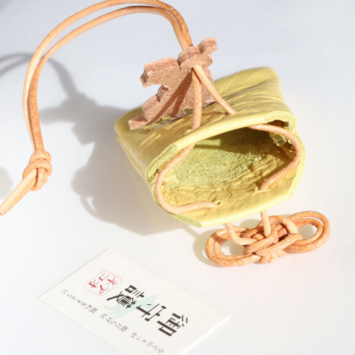 aoneco (Aoneko) Cat Hand Amulet [an048] Supporting rescued cats, donations, brand, prayers for passing exams, academic success, good health, safe childbirth, and love success