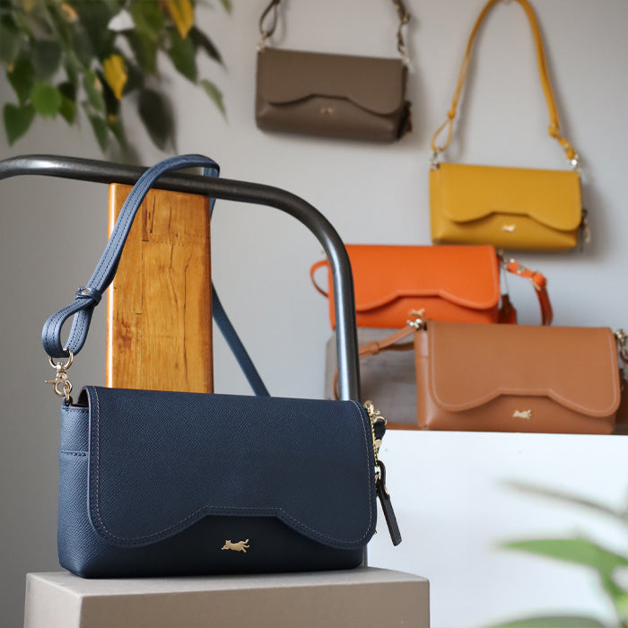 【5色】aoneco Luxe(アオネコ ラグゼ) ポシェット ショルダー レディース [anp002] 保護猫 支援 寄付 ハンドメイド 本革 ブランド 革製品を手がけるwajiさんの保護猫プロジェクト