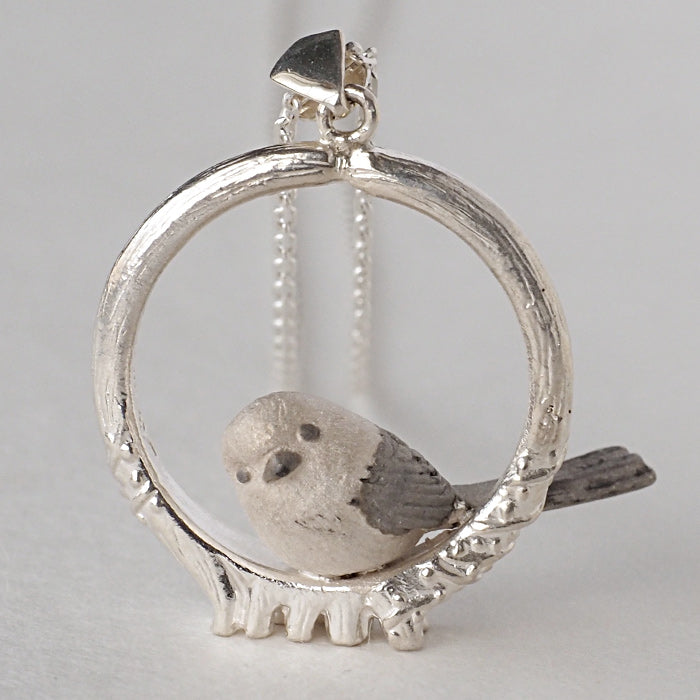 naturama(ナチュラマ) 枝にとまる シマエナガ ペンダント シルバー925 [AP77] AramaRoots(アラマルーツ) 加藤心姿