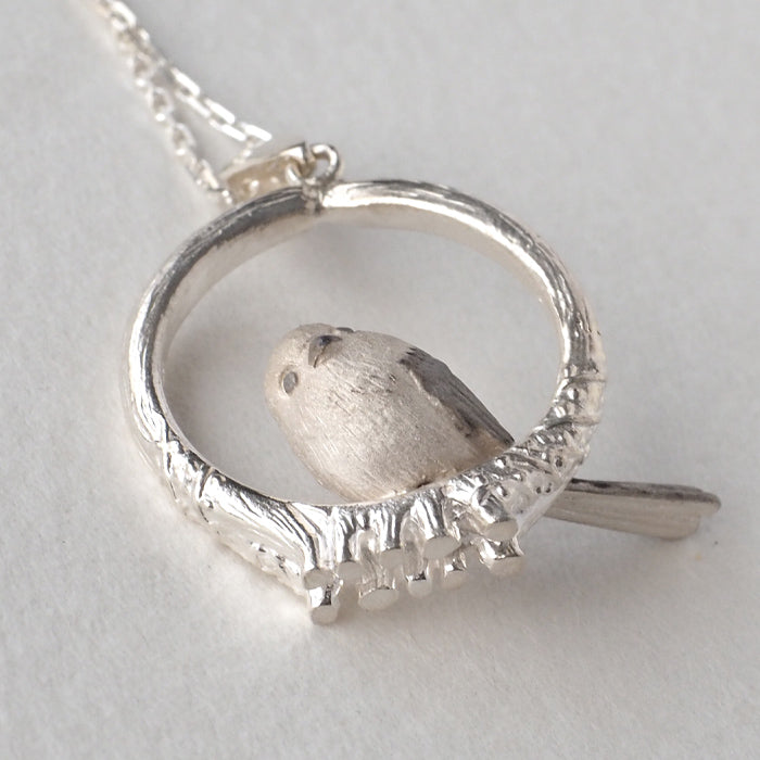 naturama(ナチュラマ) 枝にとまる シマエナガ ペンダント シルバー925 [AP77] AramaRoots(アラマルーツ) 加藤心姿