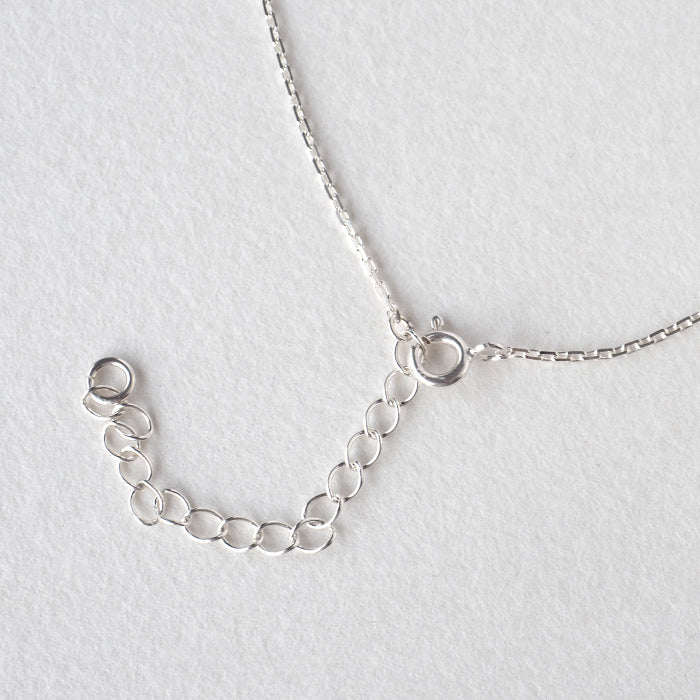 naturama(ナチュラマ) 枝にとまる シマエナガ ペンダント シルバー925 [AP77] AramaRoots(アラマルーツ) 加藤心姿