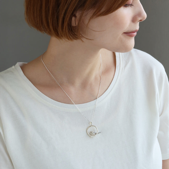 naturama(ナチュラマ) 枝にとまる シマエナガ ペンダント シルバー925 [AP77] AramaRoots(アラマルーツ) 加藤心姿