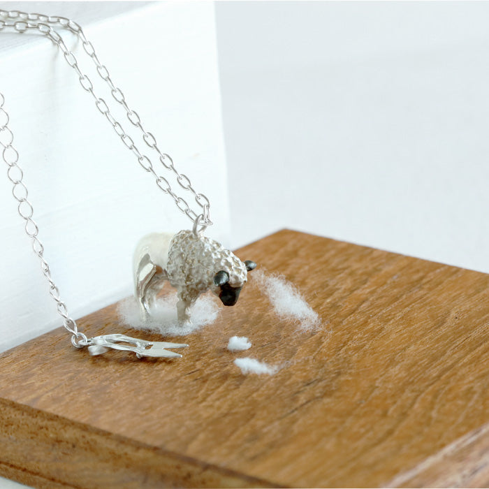DECOvienya handmade accessory sheep pendant female white [DE-050] 