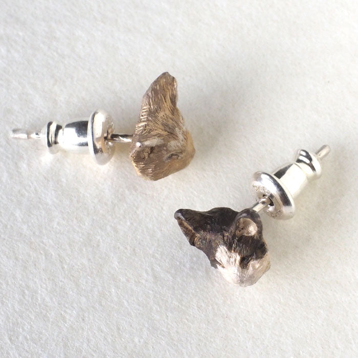 DECOvienya handmade accessories cat earrings brown tiger &amp; black and white bee 2 piece set [DE-108] 