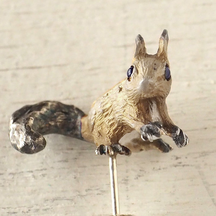 DECOvienya handmade accessories Ezo squirrel earrings silver one ear [DE-123] 