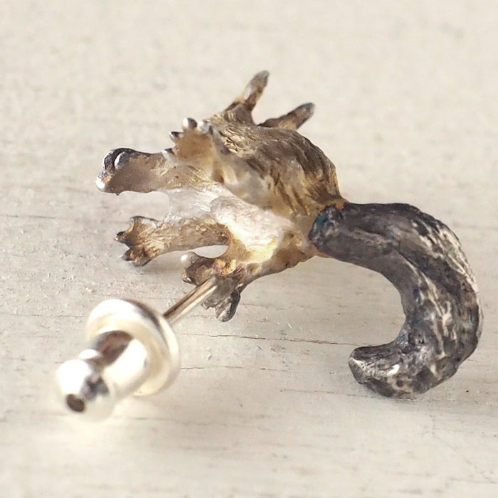 DECOvienya handmade accessories Ezo squirrel earrings silver one ear [DE-123] 