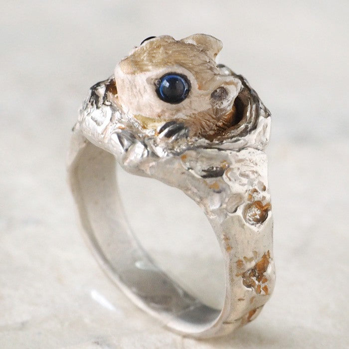 DECOvienya Handcrafted Accessory Nest Hole Momonga Ring Silver [DE-124] 