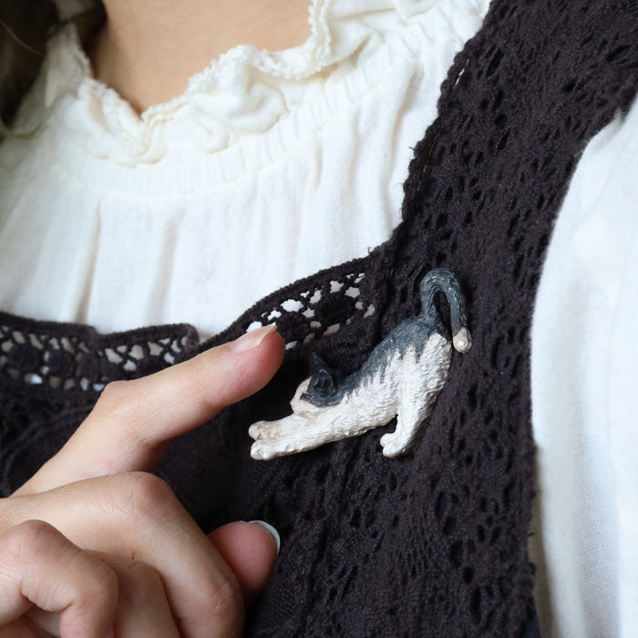 DECOvienya Handmade accessories stretch cat brooch silver [DE-126] 