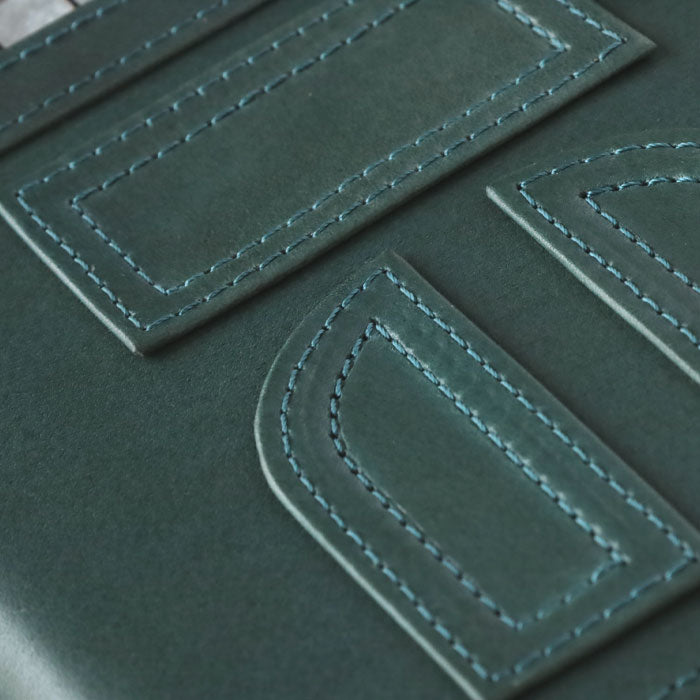 glart (グラート) バイブル システム手帳カバー ステンドグラス アンティークドア ネイビーグリーン [H0217-NVGRN]リアルガラス 本革 革小物 ブランド B6 6穴