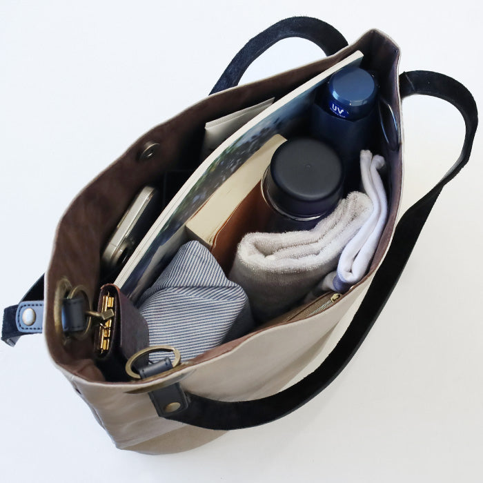 Havito by Waji (Habito by Waji) alter (Arte) No. 10 Canvas Double Oil Paraffin Asymmetrical Tote Bag for Women [H0904] Canvas Brand, Water-Repellent, Water-Resistant, and Lightweight 