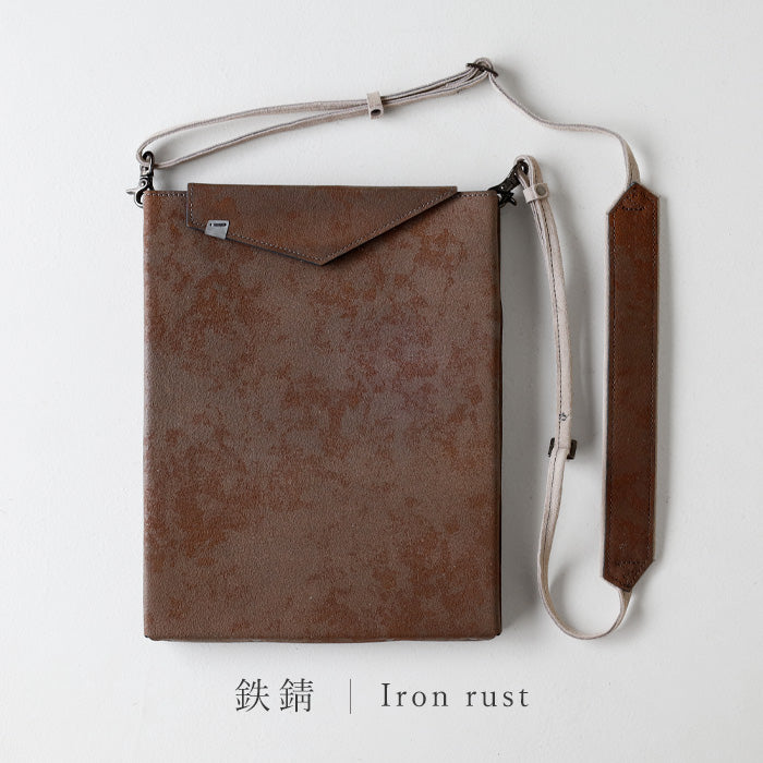 [3 Colors] keu (Keu) Rust-aged Leather Skinny Case Bag L 11.5inch Men's &amp; Women's [H1315] waji Rust-aged Leather, Rust Leather, Leather Goods, Brand