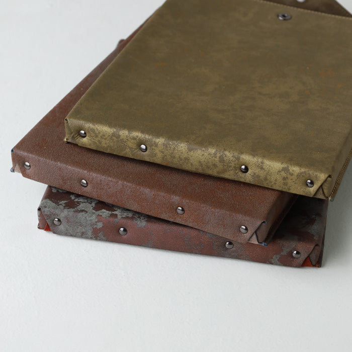 【3色】keu(ケウ) 錆エイジングレザー スキニーケース バッグ L 11.5inch メンズ レディース [H1315] waji 錆エイジングレザー 錆革 革小物 ブランド