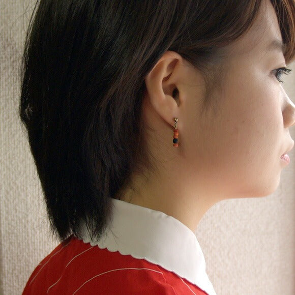 [共有 5 種顏色，您可以從耳環或耳環中選擇] haru nomura 蔬菜染色藝術家 Haruka Nomura 木珠耳環・Pierce 2 件套 [HN-005] 