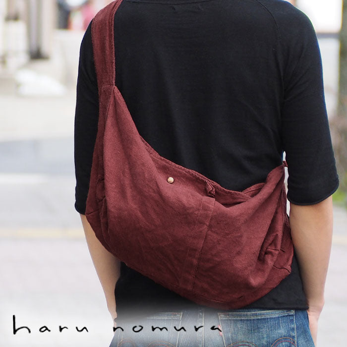 haru nomura Plant-dyed artist Haruka Nomura Natural dyed linen bag “Travel bag” Wine red [HNB-001-WIN] 