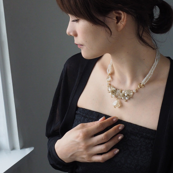 jouer avec moa? Handmade resin necklace "Back Alley Serenade" [JAM-04] Resin accessories for women 