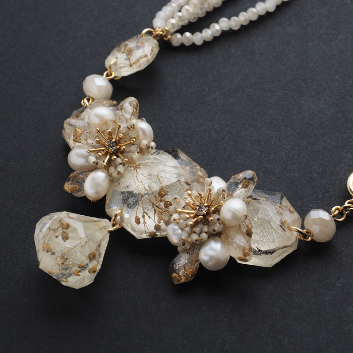 jouer avec moa? Handmade resin necklace "Back Alley Serenade" [JAM-04] Resin accessories for women 