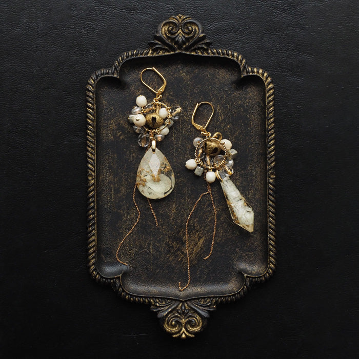jouer avec moa? Handmade resin earrings "Pas de Deux" [JAM-09] Resin accessories for women