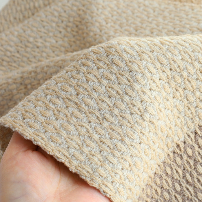 [Choose from 3 colors] kobooriza Kobo Oriza Wool Grass Pattern Muffler Women's Stole Shoulder Thick Large Neck Warmer Merino Wool Made in Japan [K-MF-KO08] 