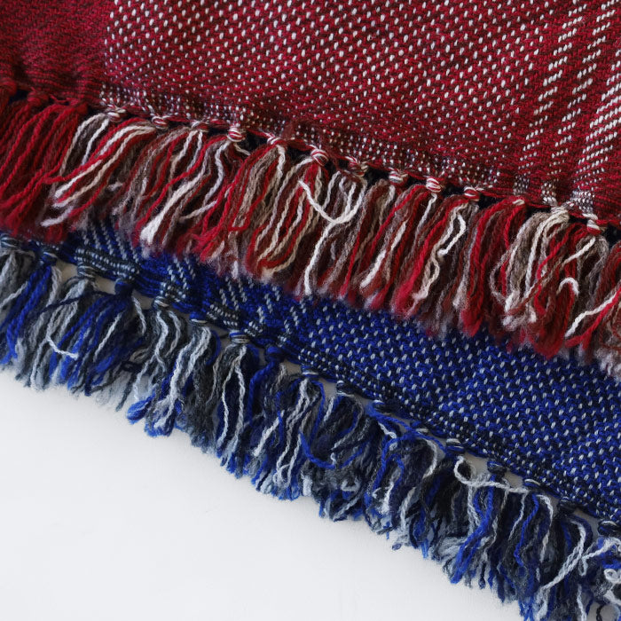 Two-Color Wool Snood by Kobooriza WAKKA, Unisex [K-SN-WK02], Imabari City, Ehime Prefecture. This unisex wool scarf is made with woven fabrics. 