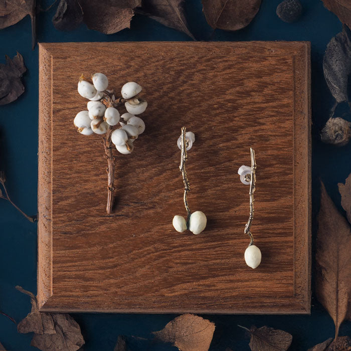 Lano(ラノ) ナンキンハゼ 真鍮 ピアス [LN-2233]  平野朋晃 アクセサリー作家 ハンドメイド ブランド 揺れる ナチュラル