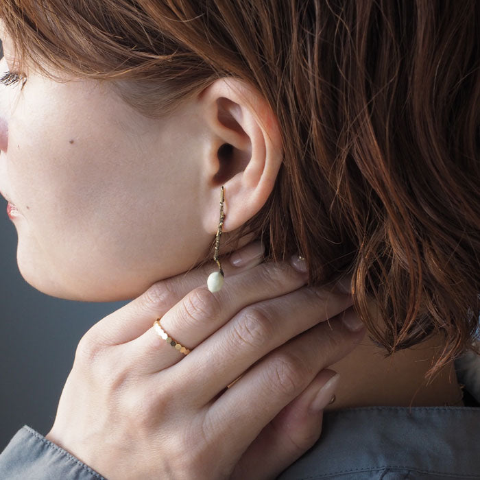 Lano(ラノ) ナンキンハゼ 真鍮 ピアス [LN-2233]  平野朋晃 アクセサリー作家 ハンドメイド ブランド 揺れる ナチュラル