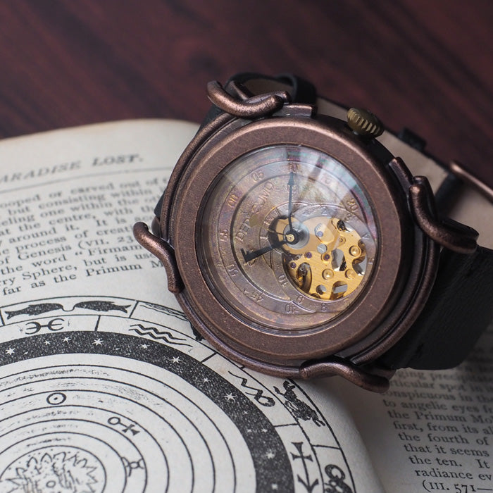 DEDEGUMO Handmade Wristwatch Space Compass Gold Men's Women's [M33-4-GD] Kyoto Handmade Watch Brand 
