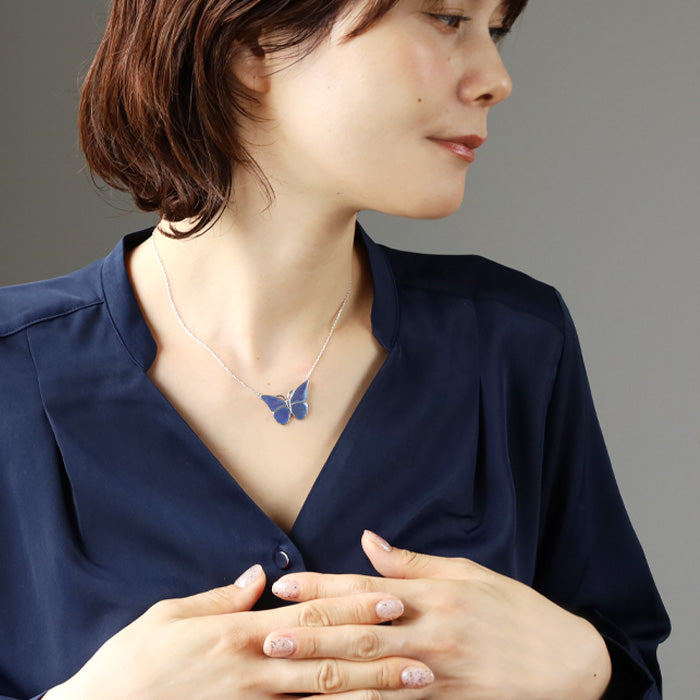 naturama(ナチュラマ) ブルーモルフォ蝶のネックレス シルバー “M