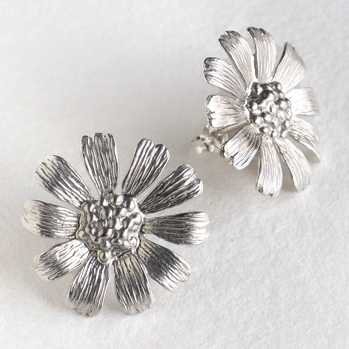 sasakihitomi（ササキヒトミ） マーガレットピアス シルバー925 2個セット レディース [No-010] 佐々木ひとみ アクセサリー作家 ハンドメイド ブランド