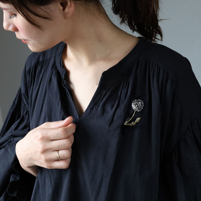 sasakihitomi Dandelion fluff brooch Silver 925 &amp; brass [No-083] Sasakihitomi Handmade accessories Cute Spring