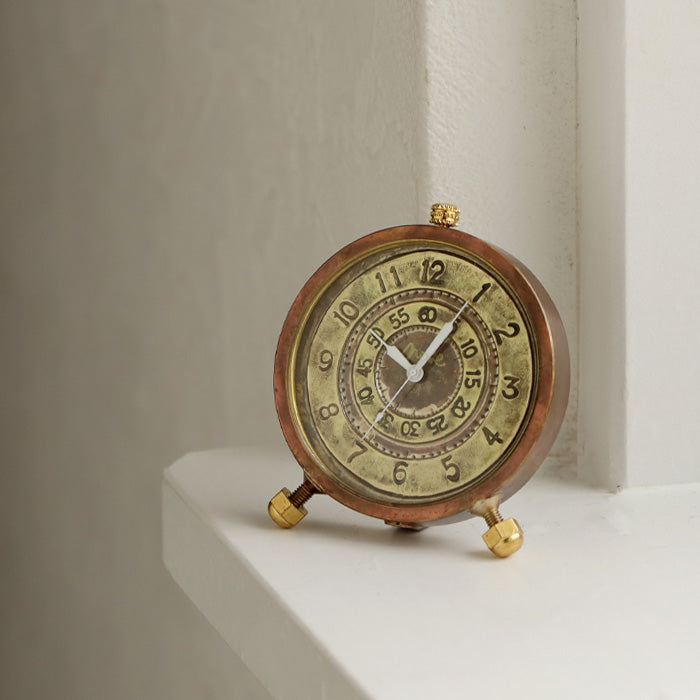 渡辺工房 手作り置き時計 “Brass Clock 50mm” クォーツ アラビア数字 (時が外側 分が内側) [NW-CLK-010]
