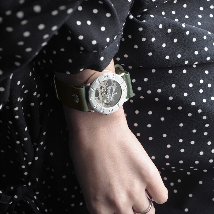 Watanabe Kobo Handmade Wristwatch Manual Winding Type Back Skeleton Jumbo Silver [NW-SHW042] 