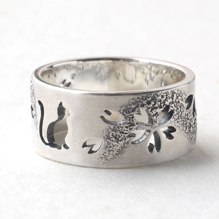 S Japanese pattern accessories Kasumi Sakura x Cat openwork ring 8mm width Silver 925 Smoked finish Women Men [S-Rn-S] Handmade Handcrafted Jewelry Artist Saori Miura 