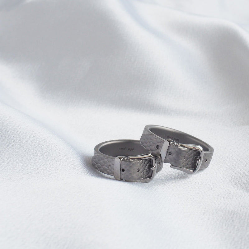 Small Right Python Belt Ring Surgical Stainless Steel 5mm Width [SR-RG-26]