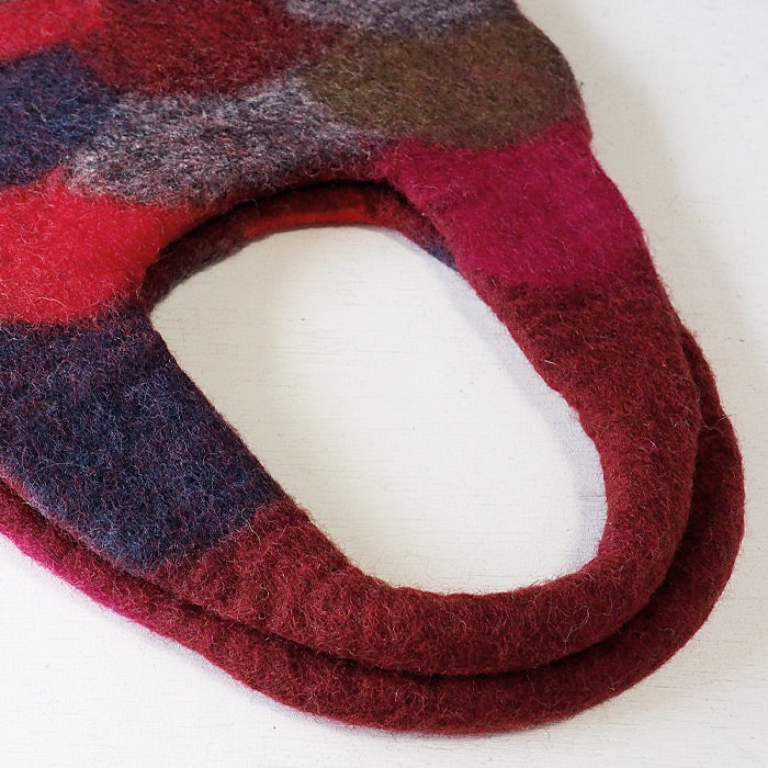 【3色】 ENA KUAM (エナクアム) ハンドメイド フェルトバッグ UROKO [20AKU013] ネパール ハンドメイド フェアトレード ブランド