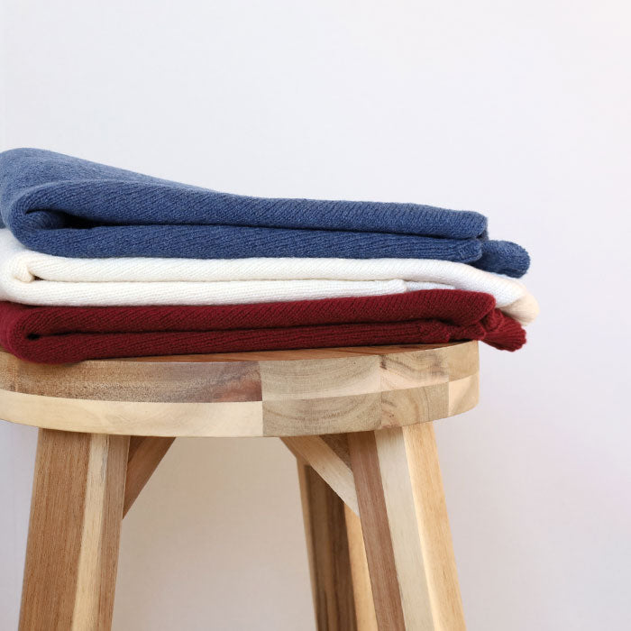 mino maru Poncho Cape Wool 100% Ladies Hand Washable [223-02-10] Niigata Prefecture Gosen City Gosen Knit Brand