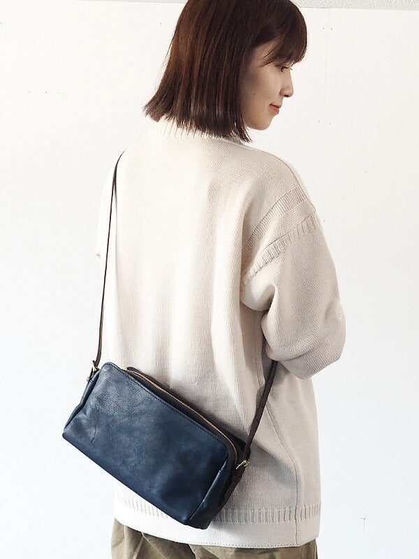 ANNAK（アナック） あおりポケット付き ショルダーバッグ 栃木レザー ウォッシュドレザー ネイビー [AK18TA-A0004-NVY]