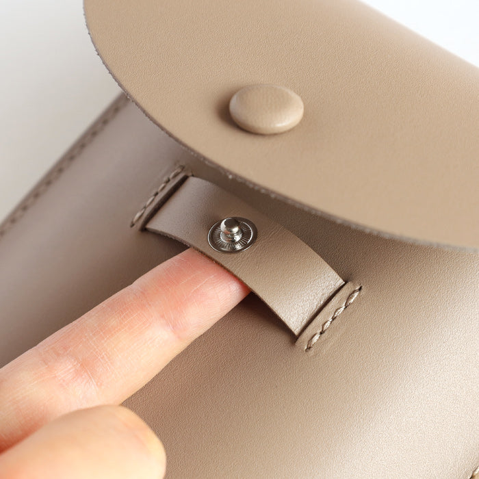 ANNAK（アナック）薄マチ サコッシュ ショルダーバッグ レディース メンズ 男女兼用 ナチュラルカラー [AK20TA-A0019-N]