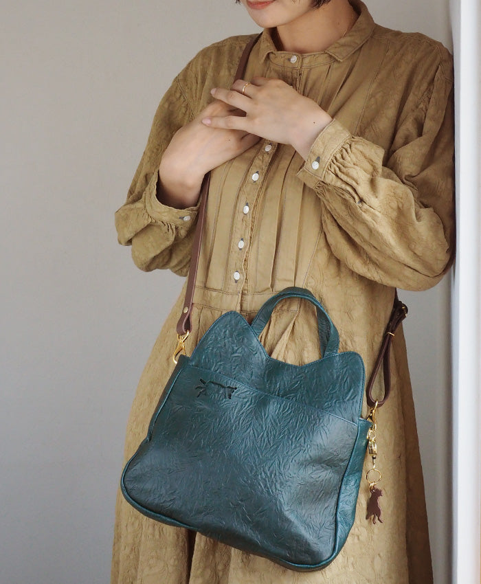 aoneco 2WAY shoulder bag [an009] waji's protective cat project, which deals with leather products cat cat shoulder handbag sacoche genuine leather beige green brown black