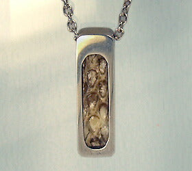 naturama Silver Necklace "Talisman" Silver Hub [AP25S] 
