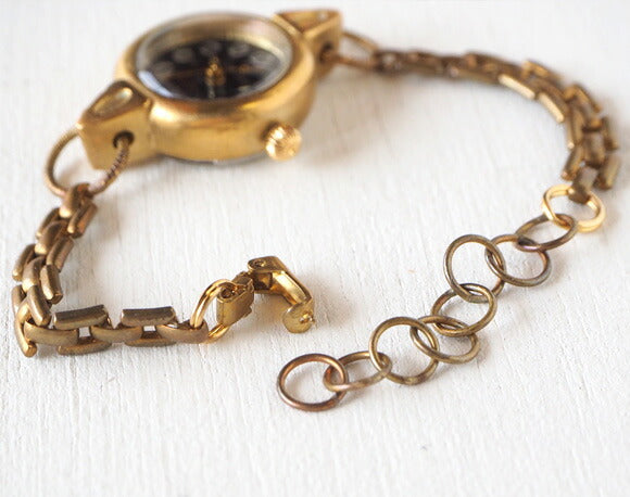 ARKRAFT（アークラフト）手作り腕時計 “Ras” シェル文字盤 アラビア数字 レディース ブレスレットタイプ [AR-C-010-AR]