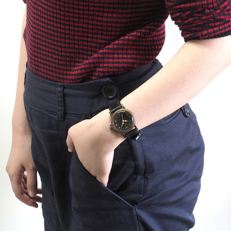 ARKRAFT（アークラフト）手作り腕時計“Nes Medium” ローマ数字 プレミアムストラップ [AR-C-025-RO]