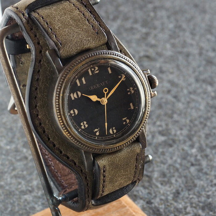 ARKRAFT（アークラフト）手作り腕時計 “Nes Medium” アラビア数字 プレミアムWストラップ [AR-C-026-AR]